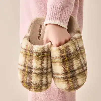 Women Plush Cotton Winter Slippers Warm Indoor Comfort
