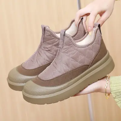 Women's Black Slip-On Snow Boots with Thick Sole