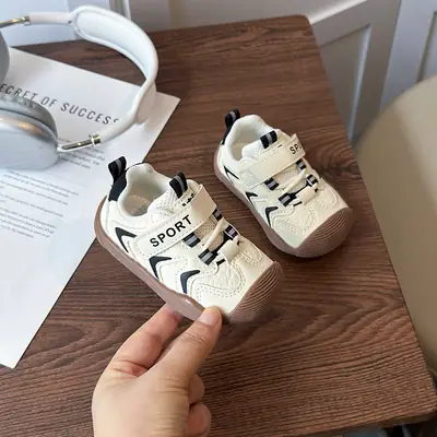 Baby Shoes Autum New Kidsren's Soft-Soled Toddler Shoes Boys and Kidsren Casual Shoes Baby Girls Anti-Slip Functional Shoes