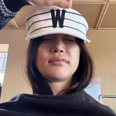 Korean Retro Embroidered Letter Baseball Cap for Women
