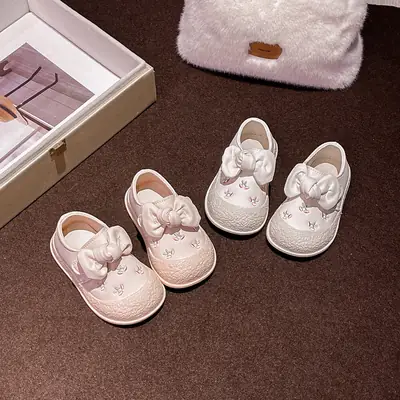 Baby Girl Shoes Autumn Style 1 to 3 Years Old Baotou Baby Soft Sole Toddler Shoes Little Princess Shoes Girls Flats Baotou