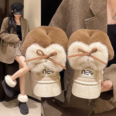 Women Winter Soft Fluffy Black Boots with Thick Sole