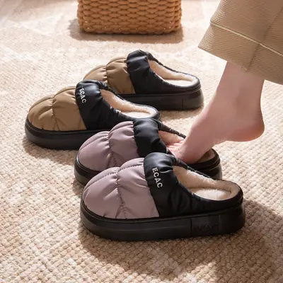 2025 Autumn and Winter Cotton Slippers Women's Indoor Home Thick-Soled Waterproof Cotton Shoes Couples Plus Velvet Warm Anti-Slip Cotton Slippers Men