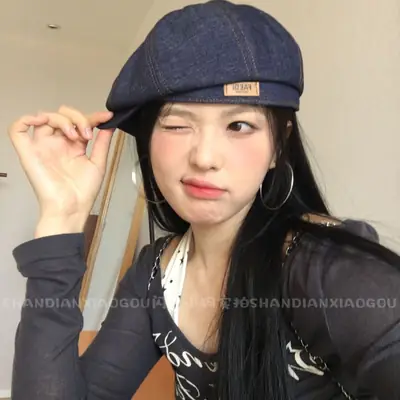 Women Retro Forward Peaked Cap Large Circumference Corduroy