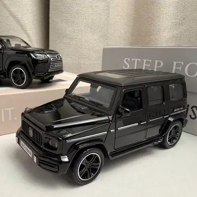 Cross-Border Car Model Simulation Alloy Off-Road Vehicle Toy Car Boy's Simulation Suv Car Model Ornament