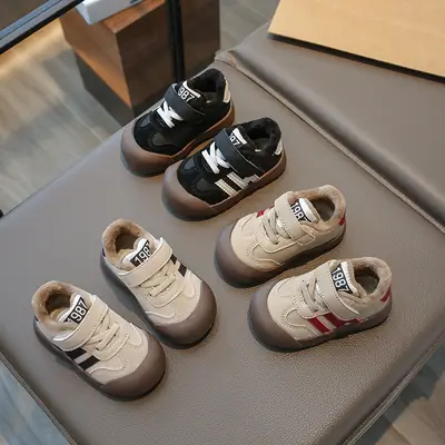 Baby Toddler Soft-Soled Anti-Slip Functional Shoes for Boys 0-1 Years Old and 2 Girls Baby Anti-Kick Winter Fleece-Lined Cotton Shoes