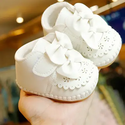 Baby Shoes Soft Sole Non-Slip Winter Fleece-Lined Thickeneded Beginner Baby Shoes 0-1 Years Old Toddler Shoes Little Princess