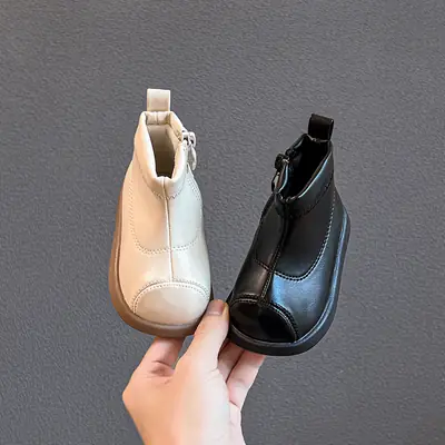 Baby Boots for Girls, Autum New Baby Soft-Soled Shoes, Boys' Toddler Shoes, One-Year-Old Girls' Short Boots, Leather Boots