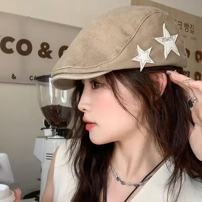 Women's Autumn Distressed Duck Cap with Star Design
