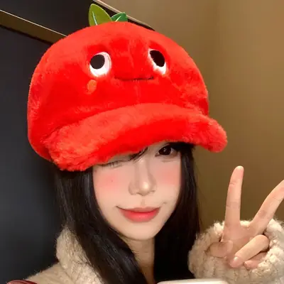 Apple Themed Warm Plush Hat for Women Autumn Winter 2025