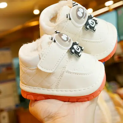 Toddler Shoes Winter Fleece-Lined Thickeneded Baby Shoes Soft Sole Non-Slip Beginner Baby Shoes 0-1 Years Old Screaming Shoes