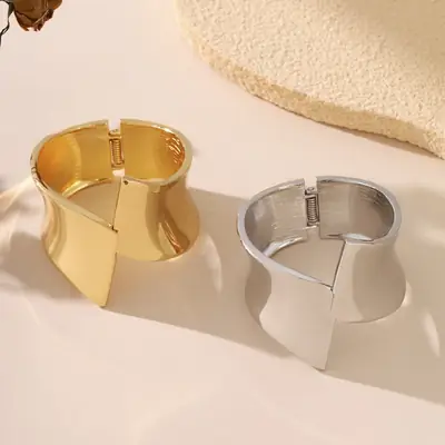 Geometric Heavy Metal Bracelets Gold & Silver