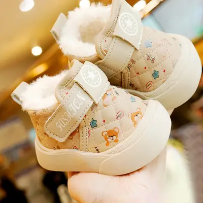Toddler Shoes Winter Fleece-Lined Thickeneded Beginner Baby Shoes 1-2 Years Old Baby Shoes Soft Sole Non-Slip and Warm