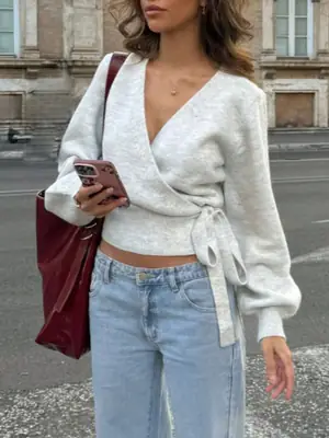 Cross-border women's European and American style cross V-neck slim-fit base knit top, autumn and winter tie-waist short slimming top
