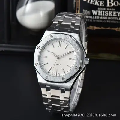 2026 Exquisite Cross-Border Oak Series Dial Luminous Frosted Quartz Watch